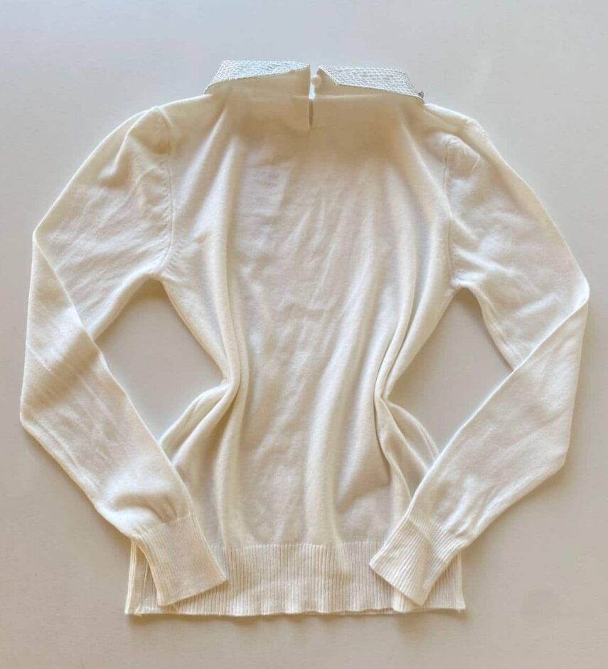 Blusa Manga Longa Modal Isis com Aplicação na Gola Off White - Fernanda Ramos Store