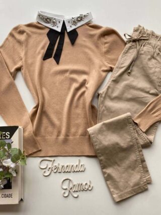 Blusa Modal com Aplicação e Gravatinha Removível Bege Fernanda Ramos Store