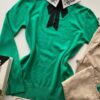 fernandaramosstore com br blusa modal com aplicacao e gravatinha removivel verde 1