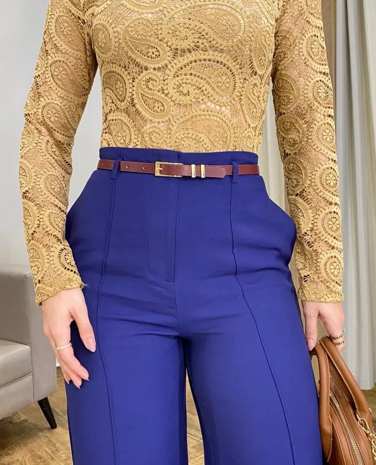 Body Feminino Manga Longa Julia de Renda Dourado - Fernanda Ramos Store