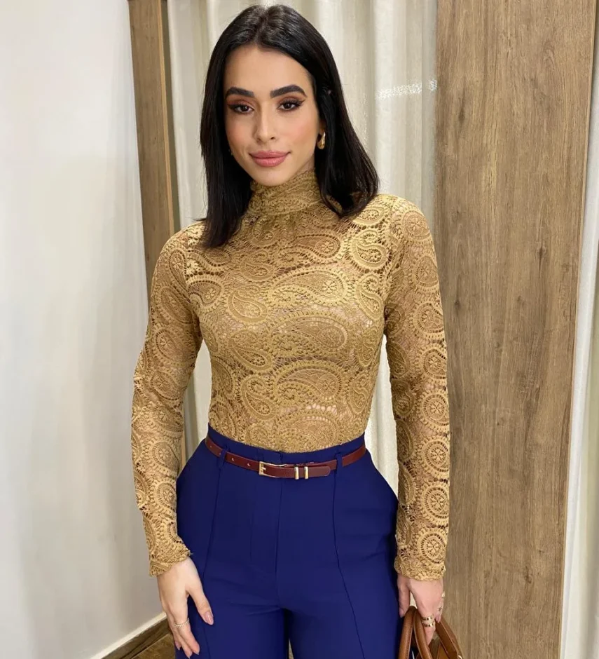 Body Feminino Manga Longa Julia de Renda Dourado - Fernanda Ramos Store