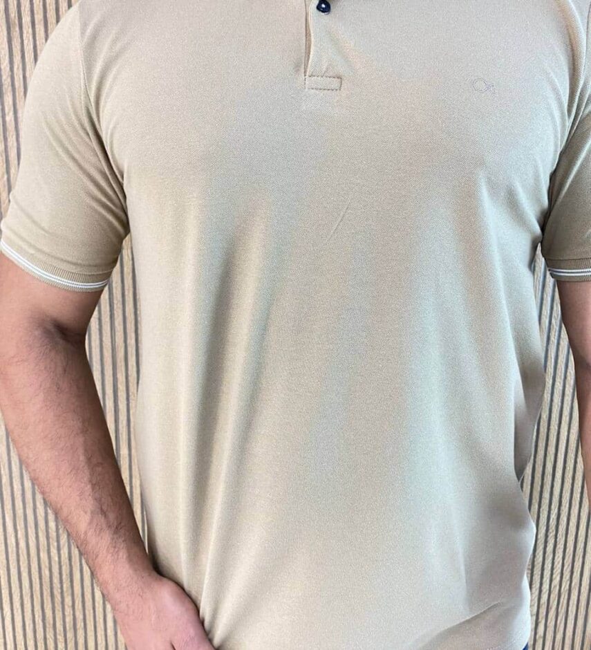 Camiseta Polo Essencial Slim Ogochi Caqui 1120 - Fernanda Ramos Store
