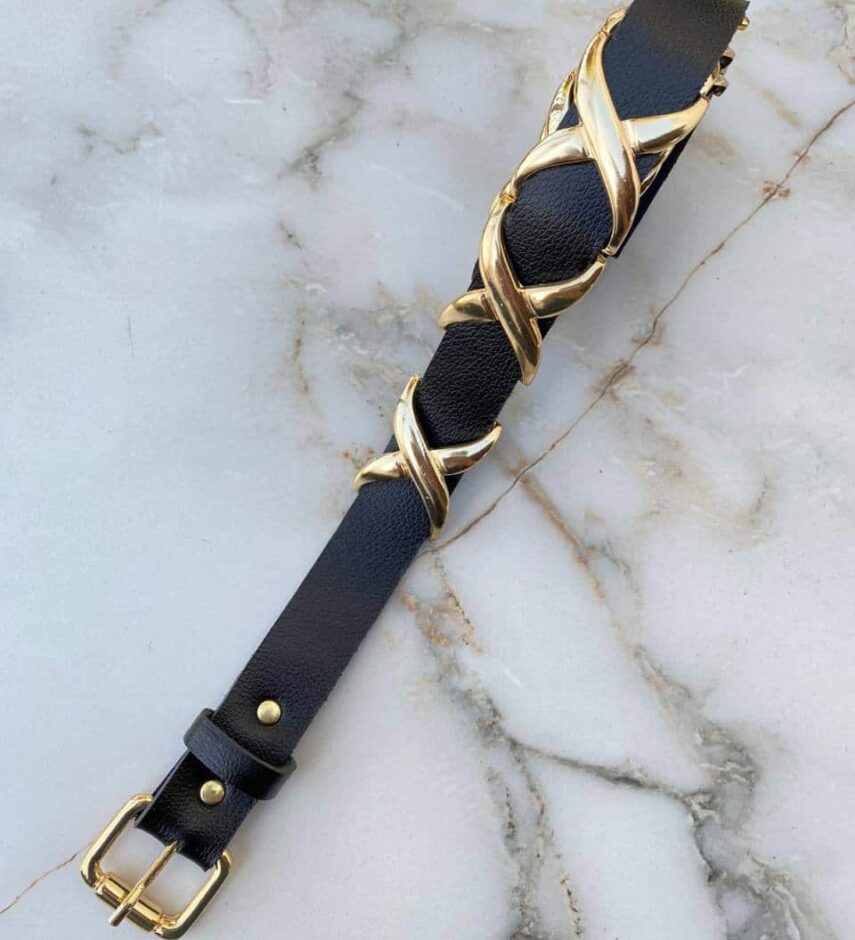 Cinto Feminino Couro Sintético Preto Detalhes Dourado - Fernanda Ramos Store