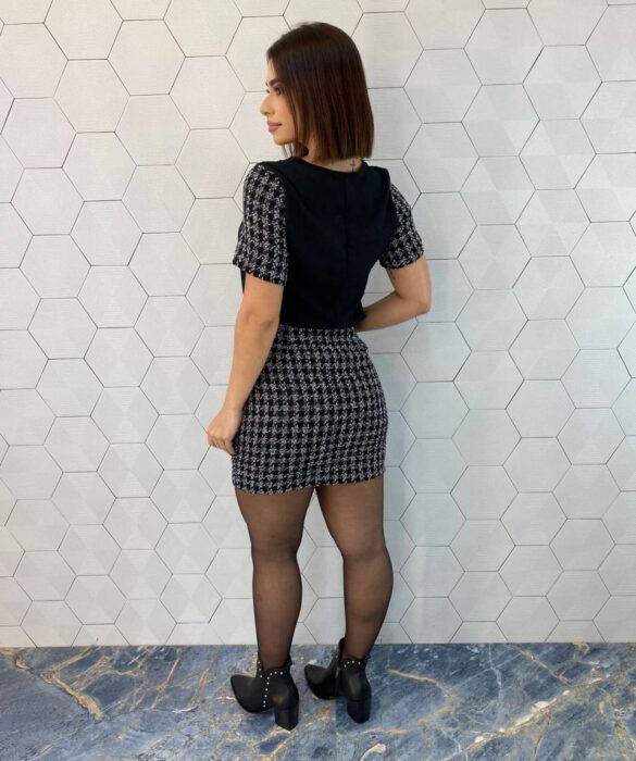 Conjunto Feminino Saia Tweed Blusa Manga Curta e Bolsinha - Fernanda Ramos Store