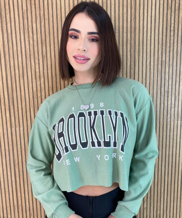 Cropped Feminino Manga Longa Moletom Brooklyn Verde - Fernanda Ramos Store