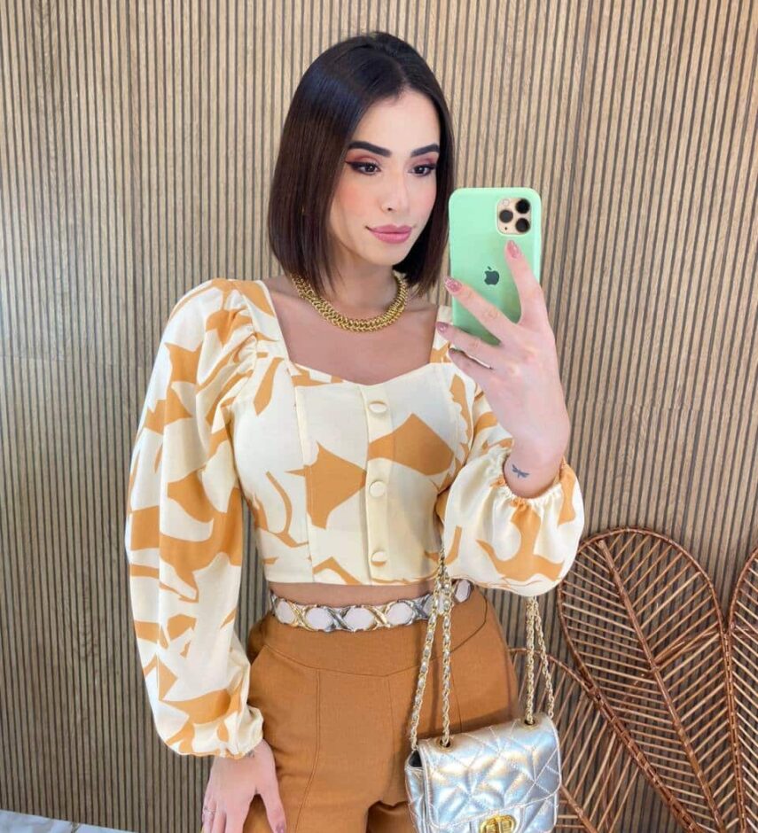 Cropped Feminino Manga Longa com Amarração Estampa Bege - Fernanda Ramos Store