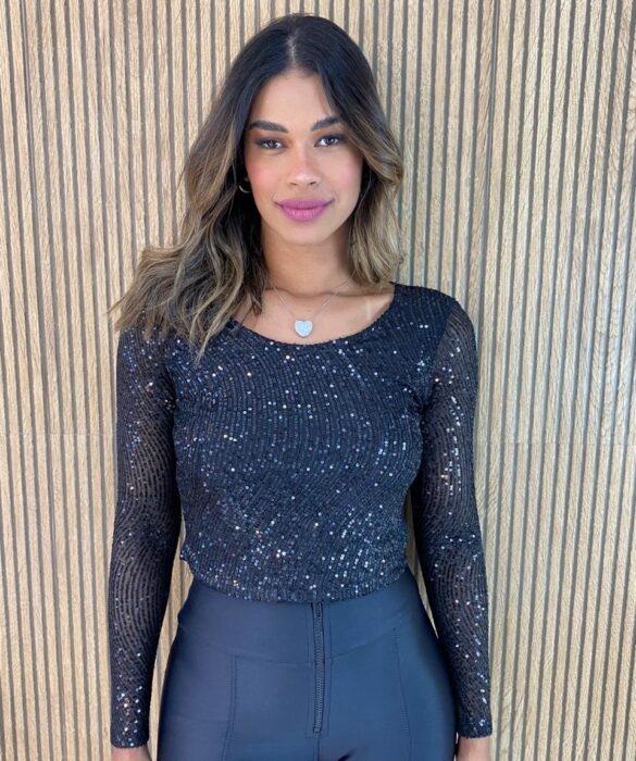 Cropped Feminino Manga Longa de Paetê Preto - Fernanda Ramos Store