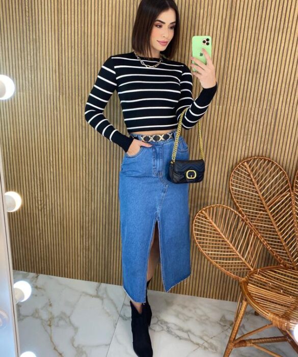 Cropped Feminino Manga Longa Modal Alongado Listrado Preto - Fernanda Ramos Store