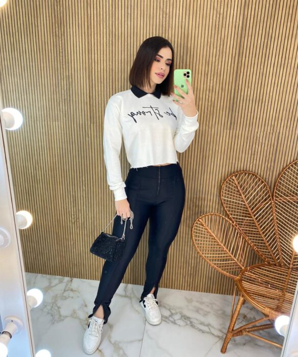 Cropped Feminino Manga Longa Moletom Be Strong Off White - Fernanda Ramos Store