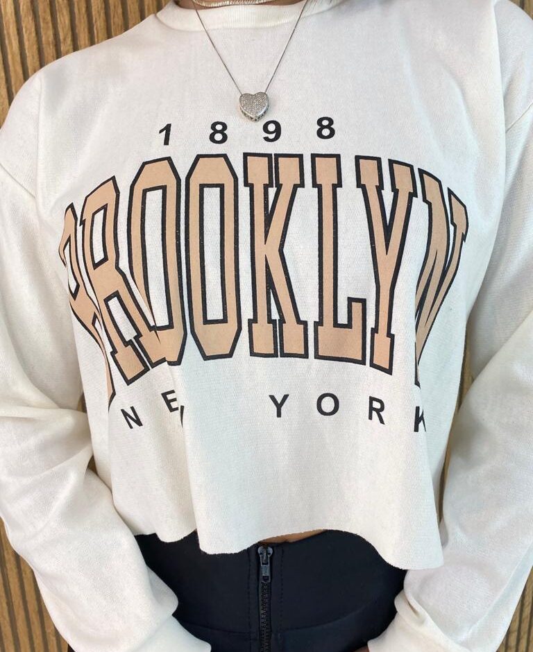 Cropped Feminino Manga Longa Moletom Brooklyn Off White - Fernanda Ramos Store