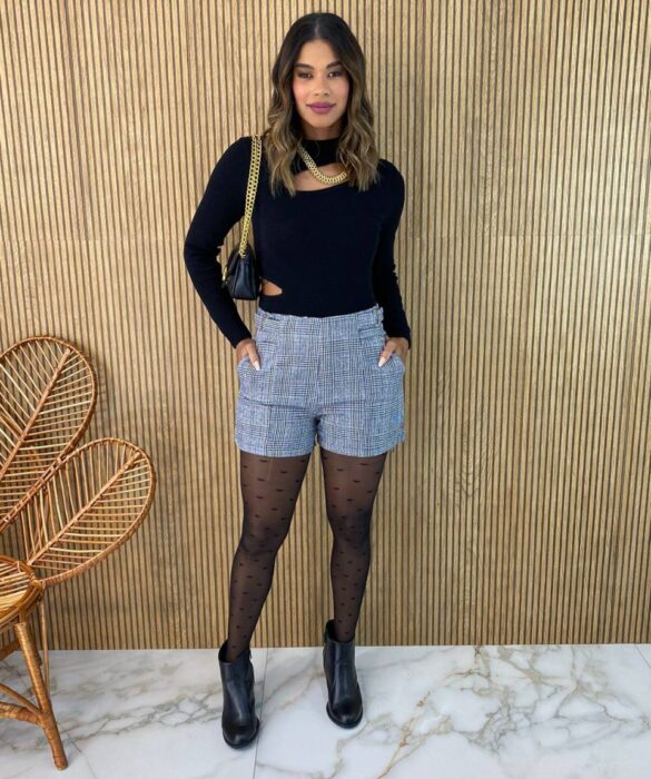 Cropped Feminino Manga Longa Tricot Modal com Abertura Preto - Fernanda Ramos Store