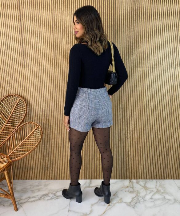 Cropped Feminino Manga Longa Tricot Modal com Abertura Preto - Fernanda Ramos Store