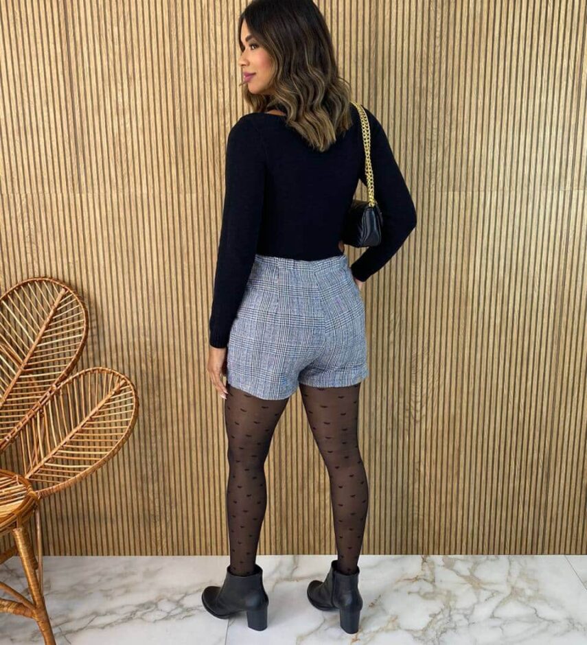 Cropped Feminino Manga Longa Tricot Modal com Abertura Preto - Fernanda Ramos Store
