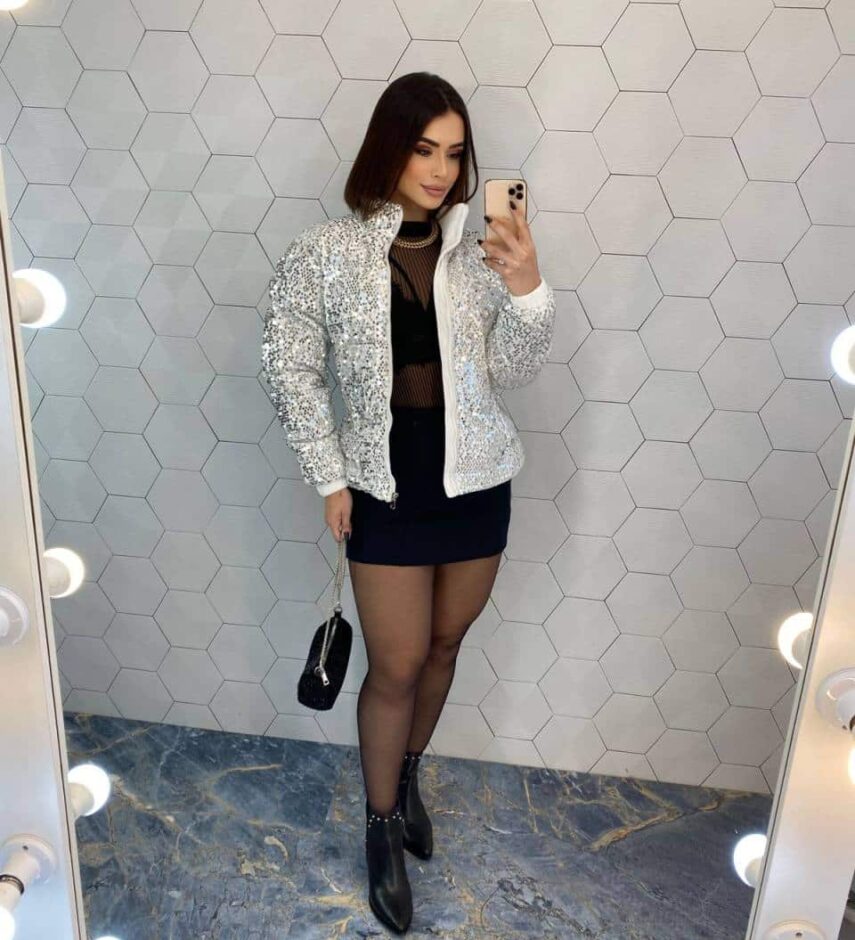 Jaqueta Feminina Puffer Branca de Paetê Prata - Fernanda Ramos Store