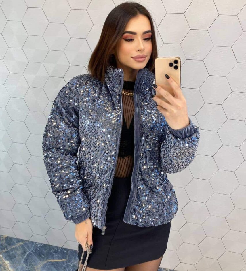 Jaqueta Feminina Puffer de Paetê Azul Fernanda Ramos Store