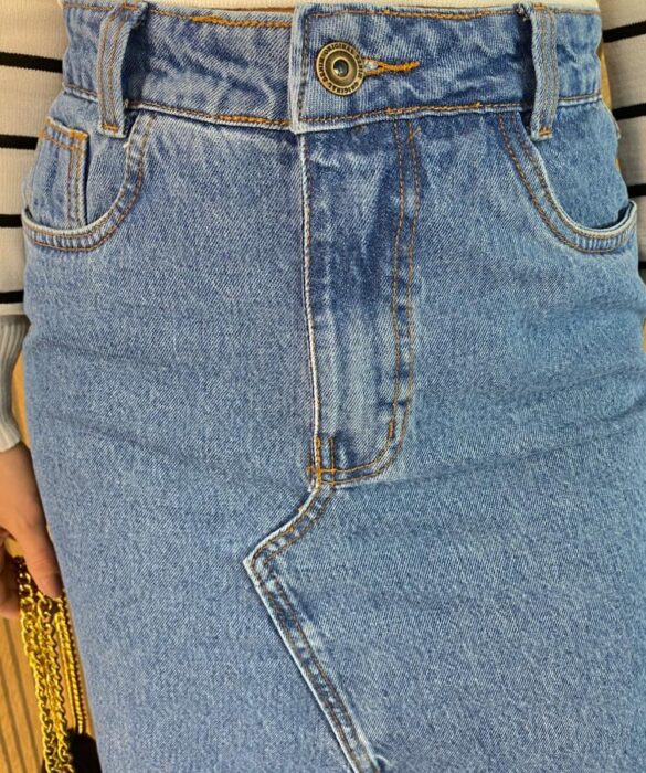 Saia Feminina Midi Jeans com Fenda - Fernanda Ramos Store