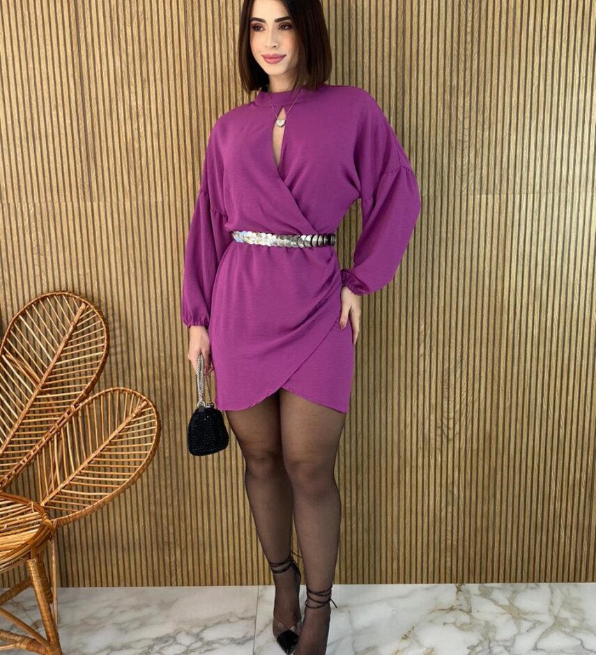 Vestido Curto Manga Longa Detalhe no Decote Lívia Fúcsia - Fernanda Ramos Store