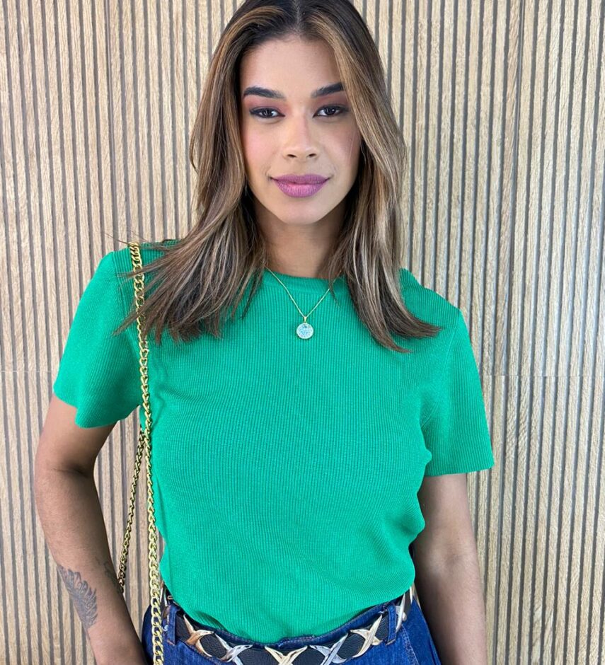 Blusa Feminina Manga Curta Modal Elisa Verde - Fernanda Ramos Store
