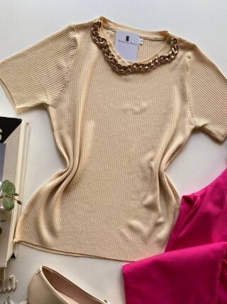 Blusa Feminina Modal Detalhe em Corrente Bege Claro - Fernanda Ramos Store