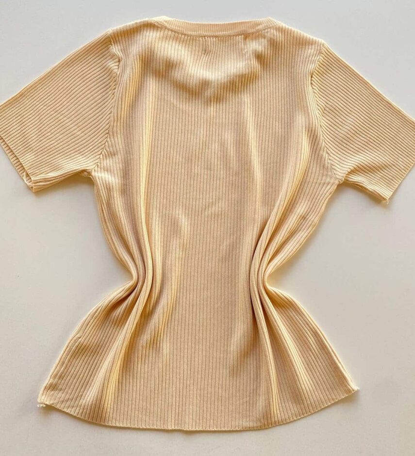 Blusa Feminina Modal Detalhe em Corrente Bege Claro - Fernanda Ramos Store