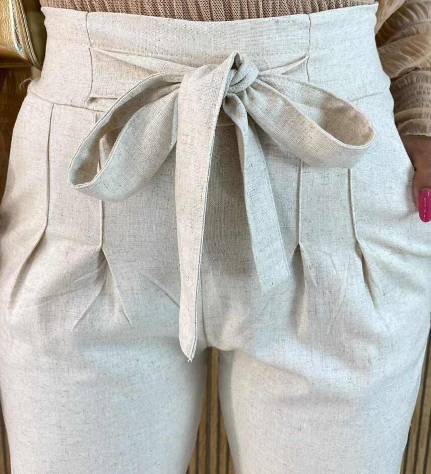 Calça Feminina Viscolinho com Amarração Cru - Fernanda Ramos Store
