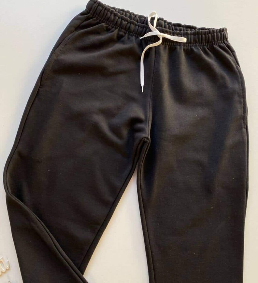 Calça Masculina de Moletom Preta com Cordão - Fernanda Ramos Store