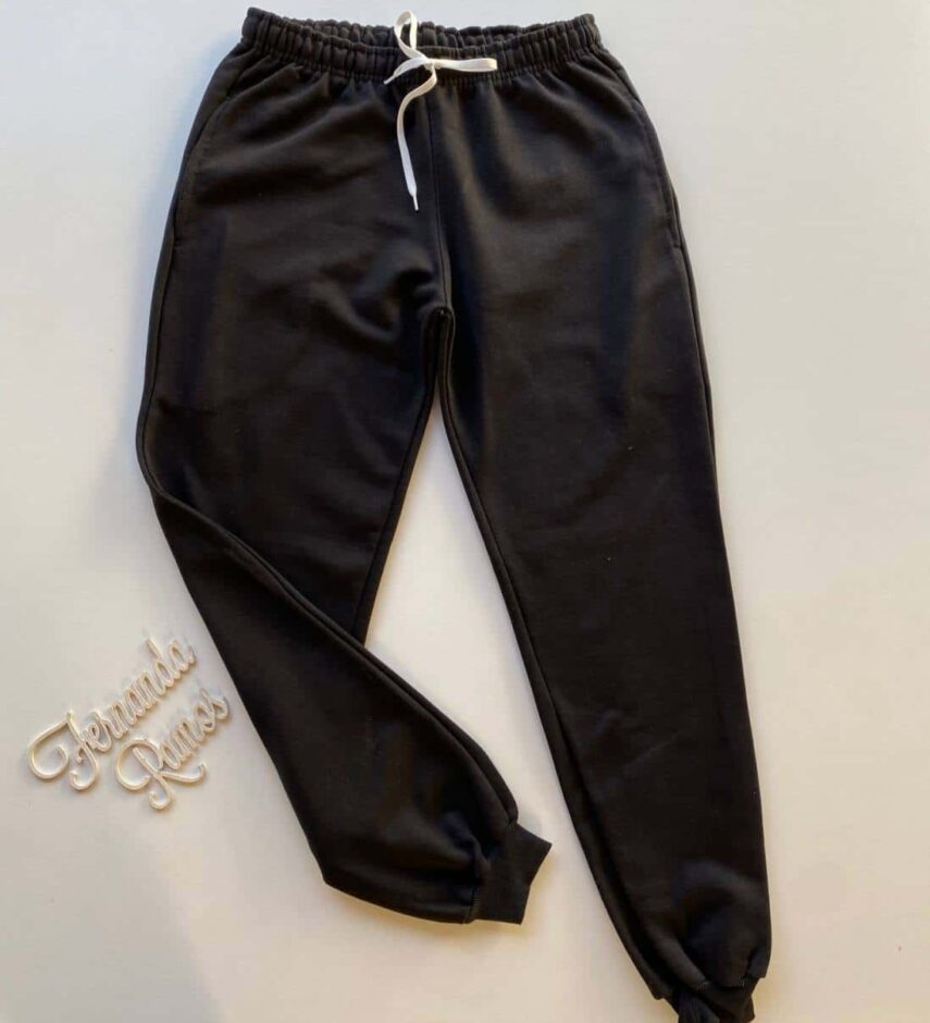 Calça Masculina de Moletom Preta com Cordão - Fernanda Ramos Store