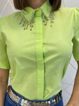 Camisa Feminina Manga Curta com Aplicações Verde Lima - Fernanda Ramos Store