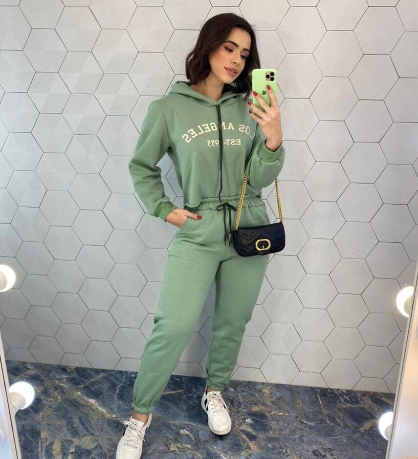 Conjunto Moletom Maya Calça e Cropped Manga Longa Verde Fernanda Ramos Store
