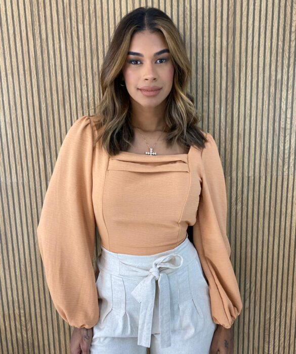 Cropped Feminino com Bojo Manga Longa Bia Bege - Fernanda Ramos Store