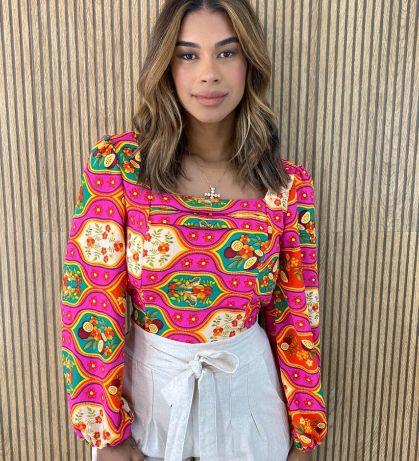 Cropped Feminino com Bojo Manga Longa Bia Estampado - Fernanda Ramos Store