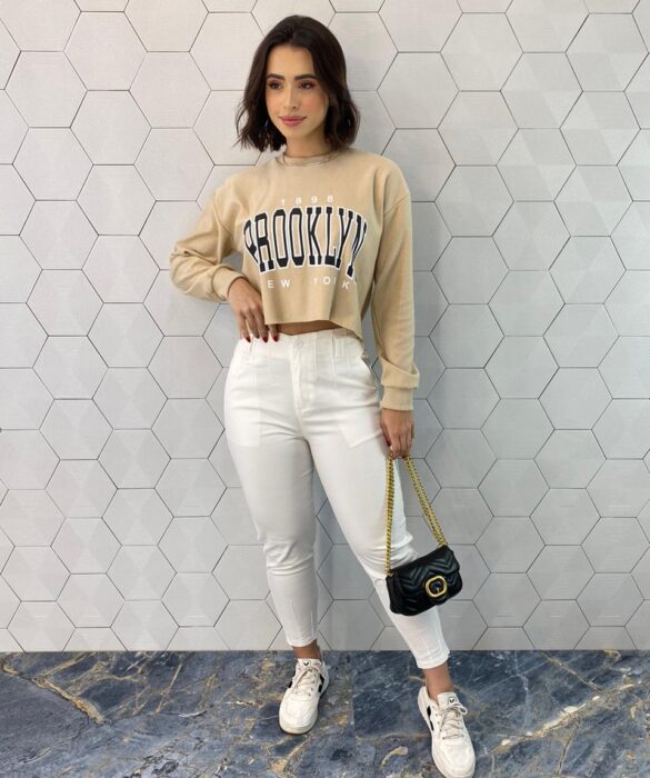 Cropped Feminino Manga Longa Moletom Brooklyn Bege - Fernanda Ramos Store