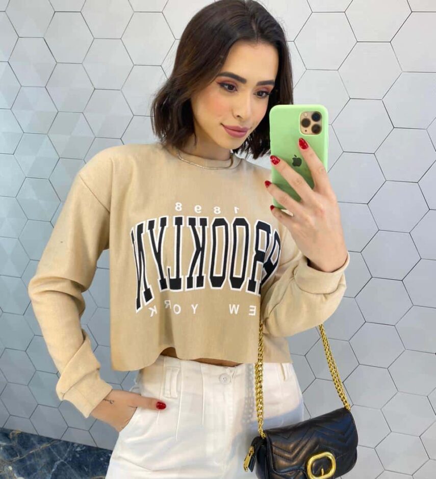 Cropped Feminino Manga Longa Moletom Brooklyn Bege - Fernanda Ramos Store