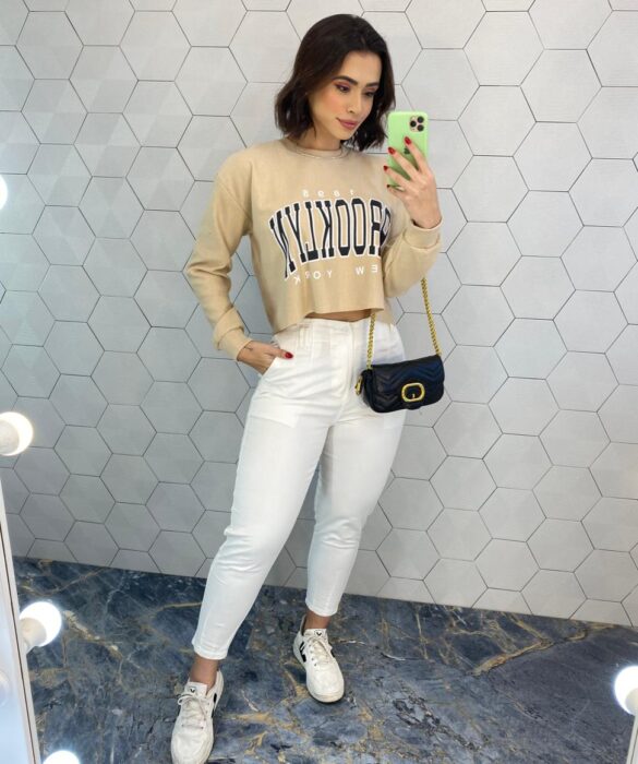 Cropped Feminino Manga Longa Moletom Brooklyn Bege - Fernanda Ramos Store