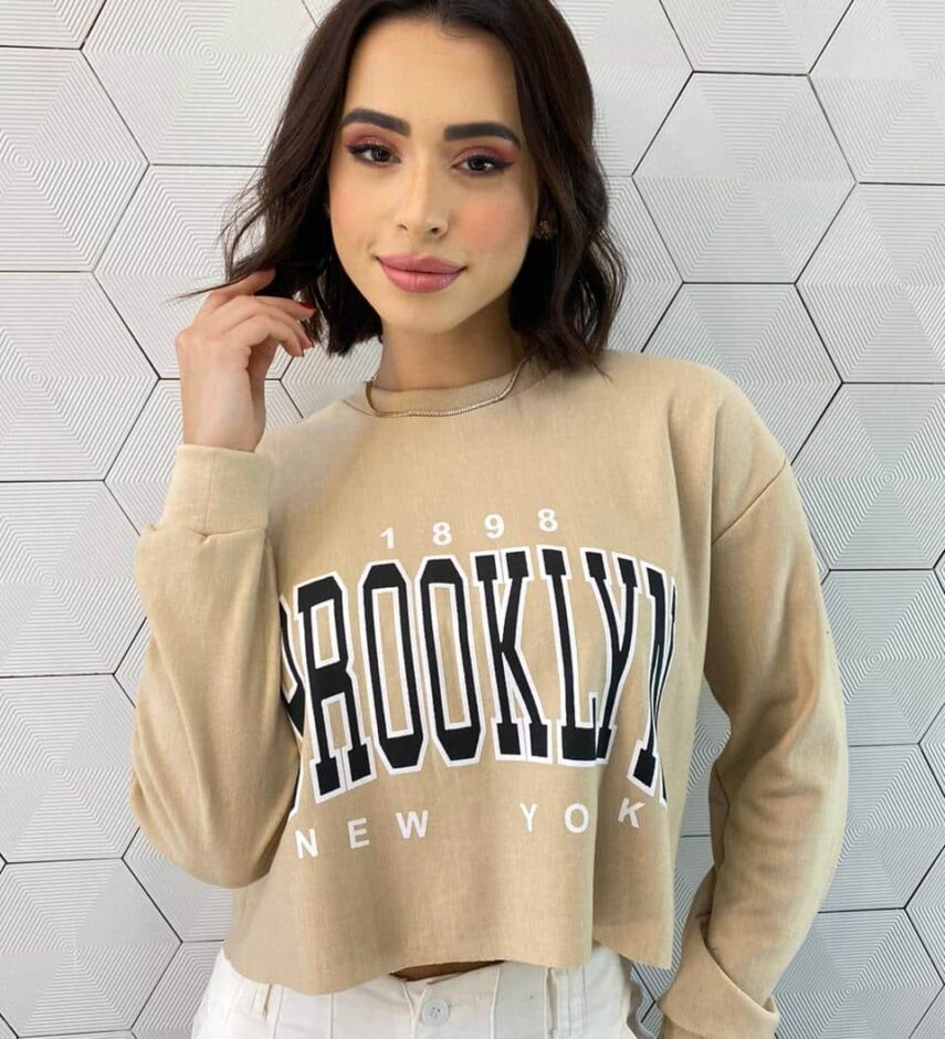 Cropped Feminino Manga Longa Moletom Brooklyn Bege - Fernanda Ramos Store