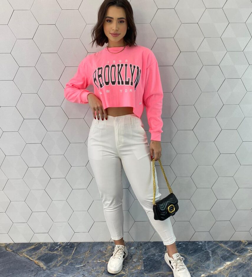 Cropped Feminino Manga Longa Moletom Brooklyn Pink Flúor - Fernanda Ramos Store