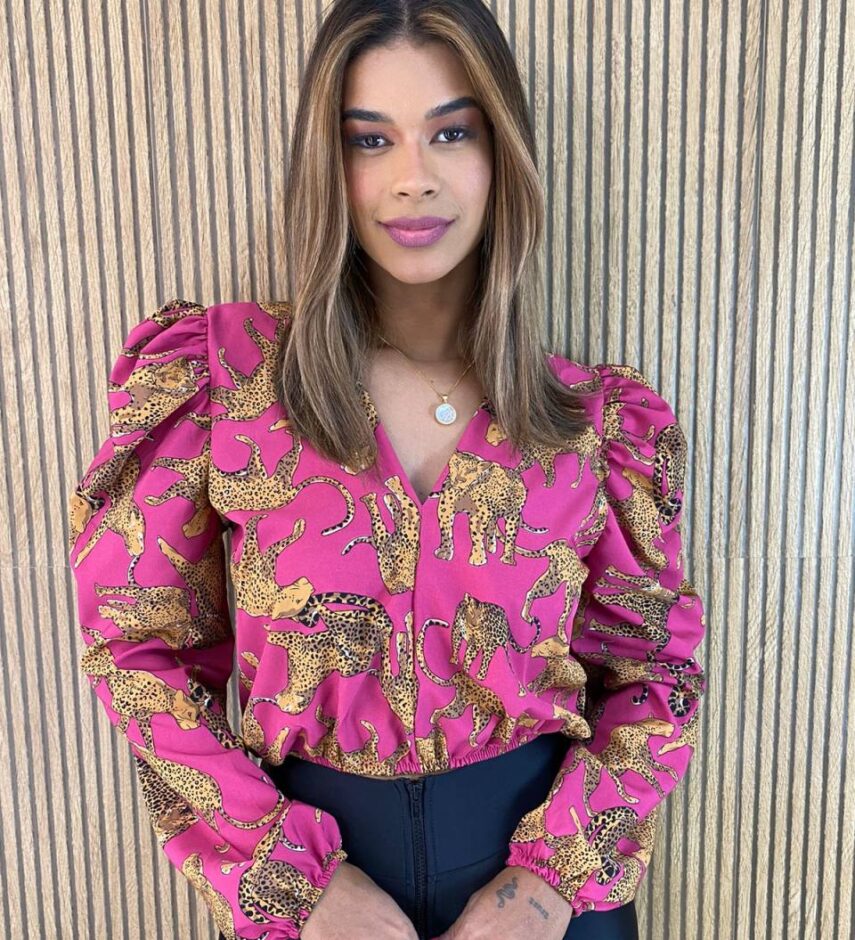 Cropped Feminino sem Bojo Manga Princesa Estampado Pink - Fernanda Ramos Store