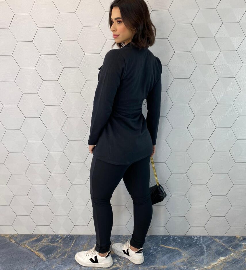 fernandaramosstore com br Parka Feminina Moletom com Amarração Preta 4