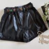 Short Feminino Couro Eco Liz com Cinto Preto - Fernanda Ramos Store