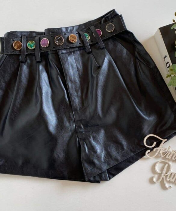 Short Feminino Couro Eco Liz com Cinto Preto - Fernanda Ramos Store