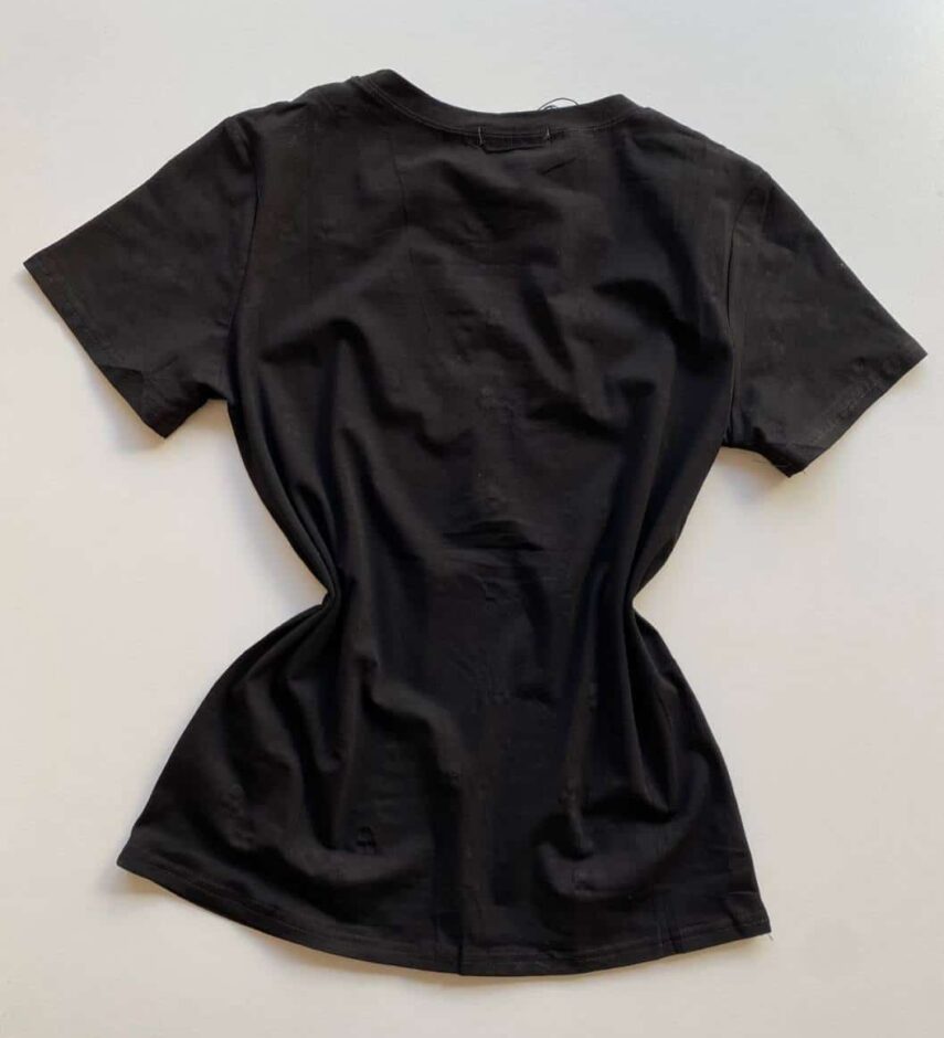 T-shirt Manga Curta com Aplicações Luna Preta - Fernanda Ramos Store