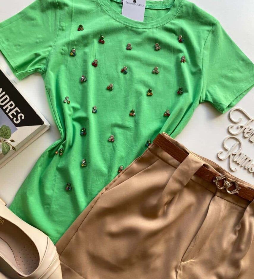 T-shirt Manga Curta com Aplicações Luna Verde - Fernanda Ramos Store