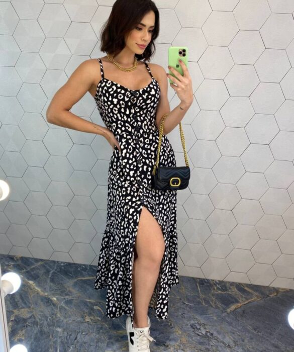 Vestido Midi com Bojo e Botões Alça Regulável Estampado Preto - Fernanda Ramos Store