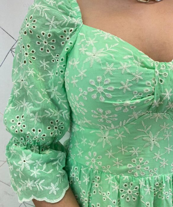 Vestido Midi com Bojo Manga Curta Tricoline Maisa Verde - Fernanda Ramos Store