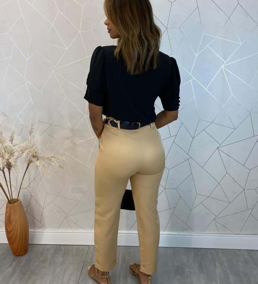 Blusa Feminina Duda Manga Curta com Botões Preta - Fernanda Ramos Store