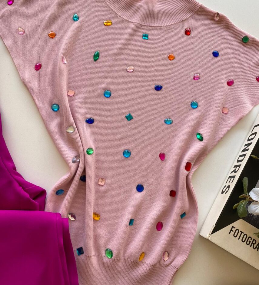 Blusa Feminina Modal Detalhe em Aplicações Rose - Fernanda Ramos Store