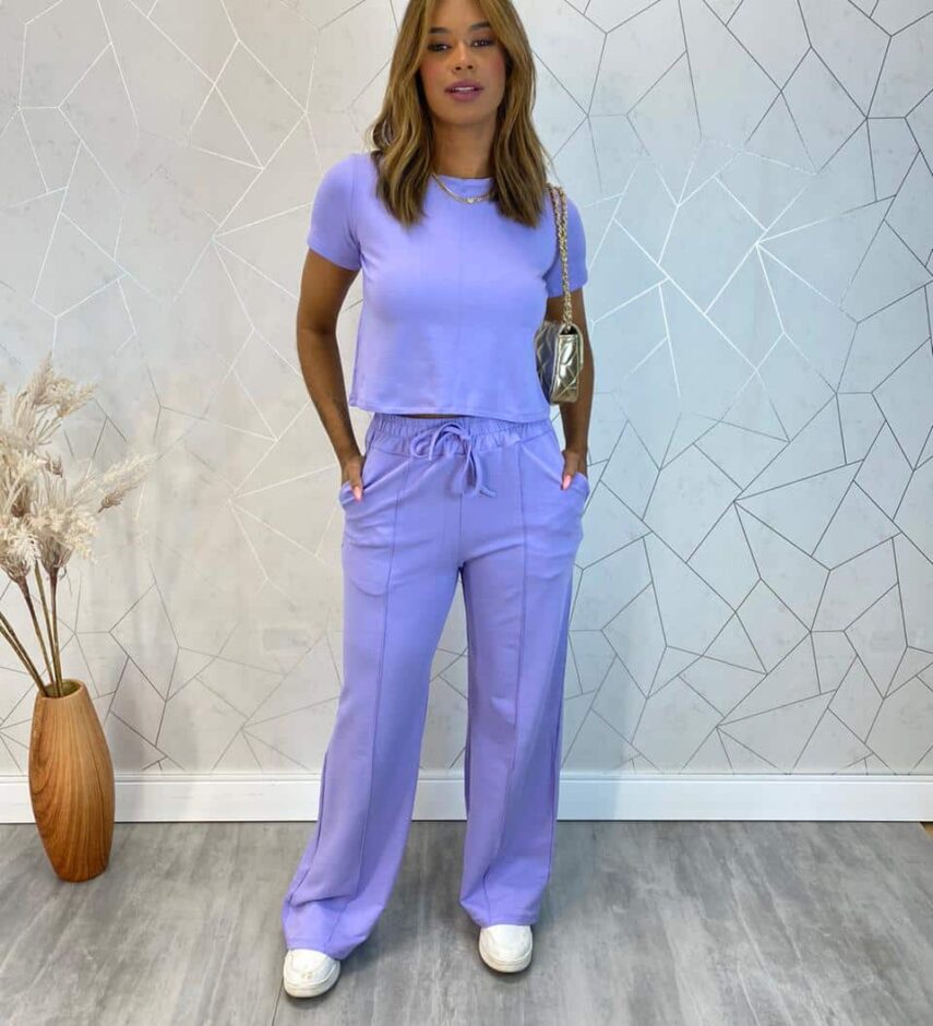 Conjunto Feminino Moletinho Calça e Cropped Chloe Lavanda - Fernanda Ramos Store