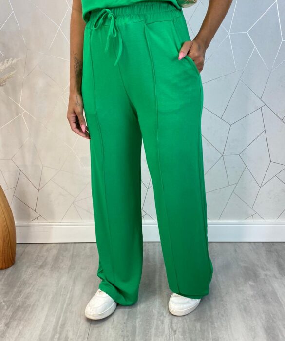 Conjunto Moletinho Calça e Cropped Chloe Verde Bandeira - Fernanda Ramos Store