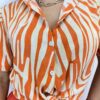 Cropped Feminino Alongado com Amarração Estampado Laranja - Fernanda Ramos Store