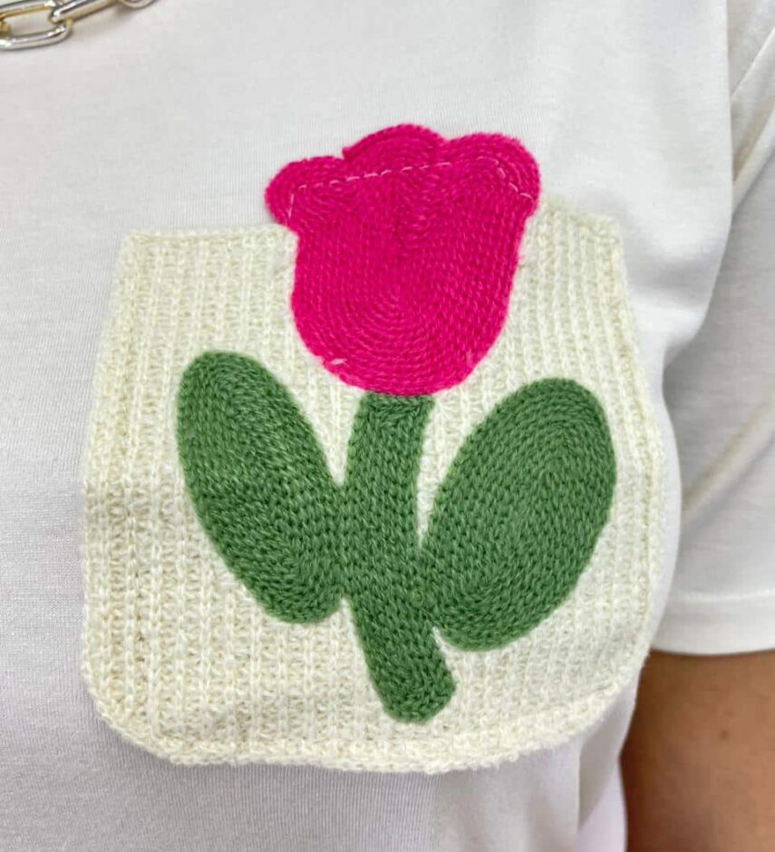 Cropped Feminino Alongado com Detalhe Bordado Off White - Fernanda Ramos Store